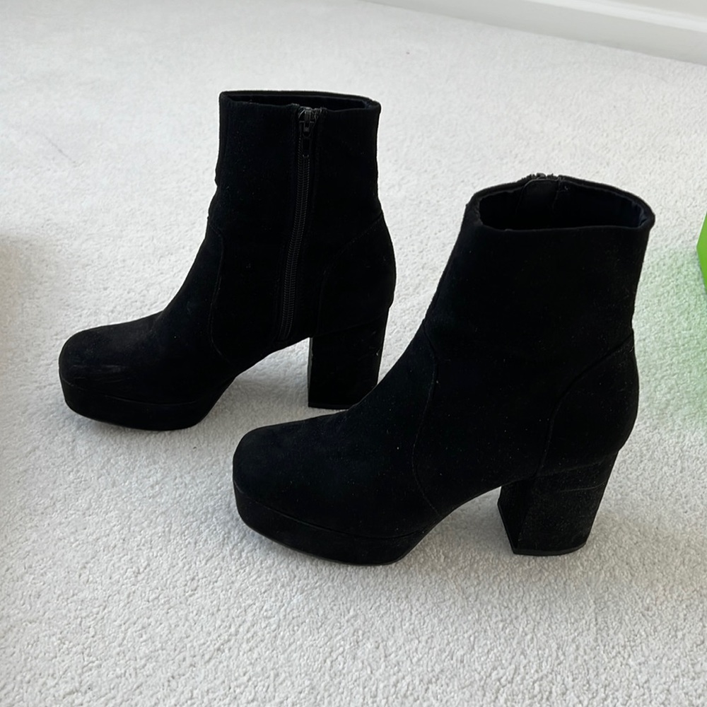 Urban Outfitters platform boots